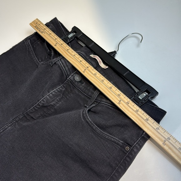 Levi's 311 Shaping Straight Jeans Size 33 - Picture 5 of 9